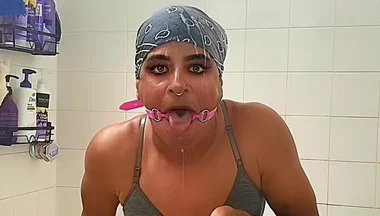 Kris Reelz - Self Face Spit,agagging on a Mouth Ring