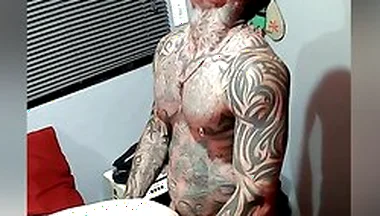 Bottom At My Door, Late Night Wanted Dick
