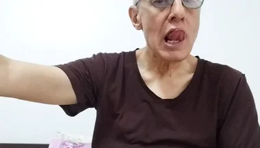 Tongue Shows Fuck My Big Cock