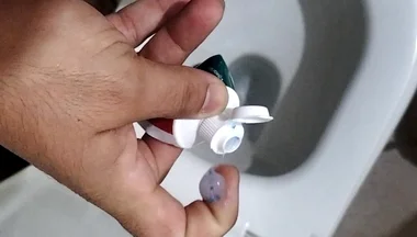 Colgate Mint for While Masturbating