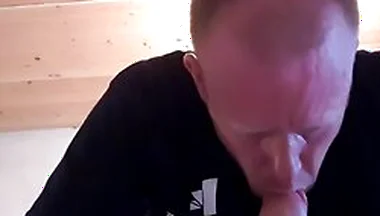 Sucking My Own Cock During A Workout