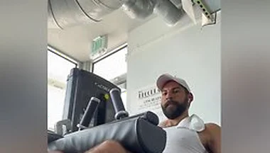 Cumming Handsfree In Public. (x: Hamedraiddxxx)