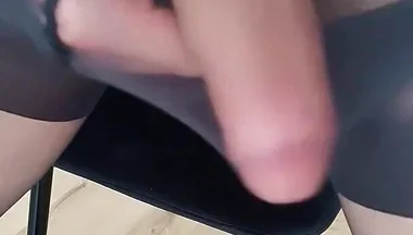 Juicy Cum in Pantyhose