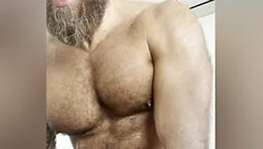 Big Bear And Big Dick (solo)