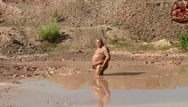 A Great Mud Adventure