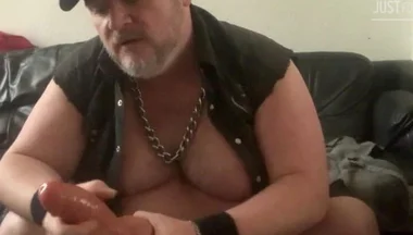 Testing a Dildo up My Fat Pig Ass
