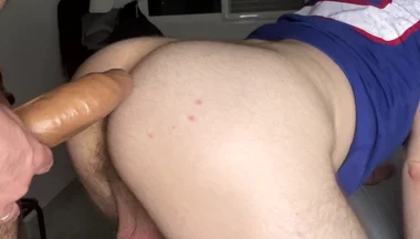 Bareback Cumming Inside