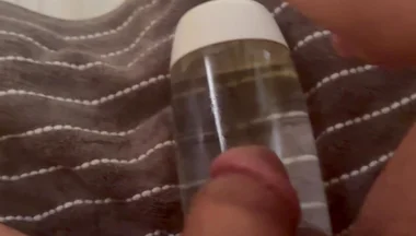 Peeing and Anal Insertion