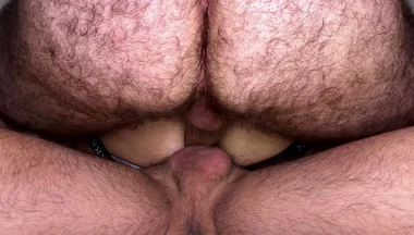 Mouth and Hole Breeding Threesome