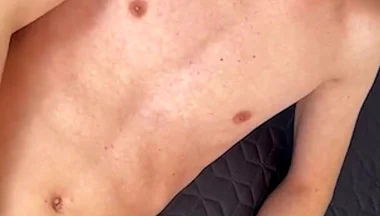 Edik (18) Pissing and Jerking off