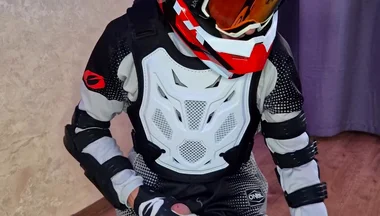 I Put on My Boyfriend's Mxgear, Cum Twice