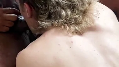 40 Mins Long Session Cute White Boy Serving Hairy Arab Stepdaddy in Jubba