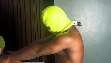 Big Muscle Builder Giving Me Long Strokes