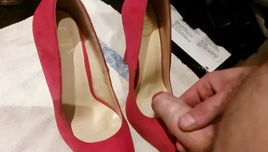 Beautiful Sexy Pumps of My Girlfriend's Friend.