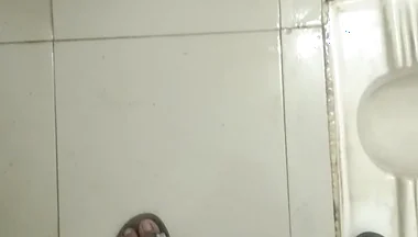 To Beat My Hands Because I Don't Have a Wife Today