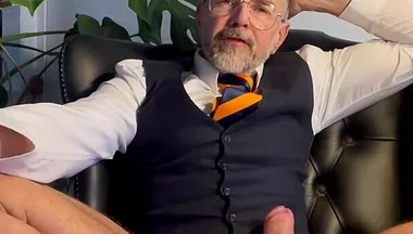 Suited Stepdaddy Solo Wank & Cum Eating