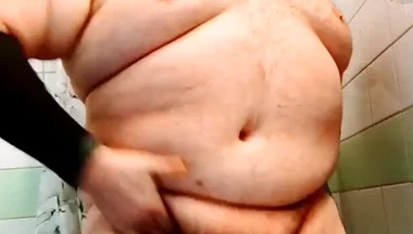 Bigpisser Video