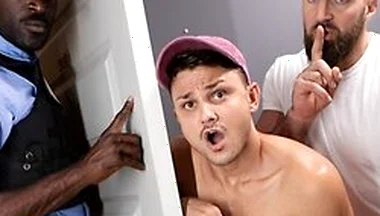 Men - Chuck Conrad Walks In While Enzo Muller Fucks Himself With A Toy So He Takes Over