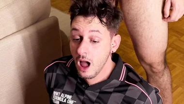 Messy 3-on-1 Facefuck