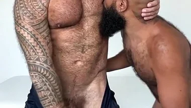 Big Bearded Bear Hookup