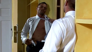 Eduardo Dubov in the Closet
