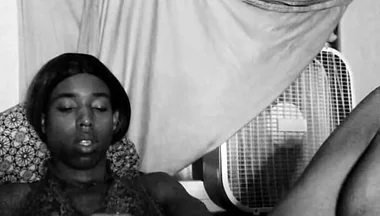 Black & White Vibrator Sesh