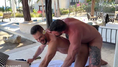 Muscle Men Fuck Bareback