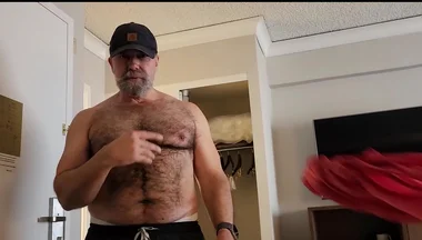 Hot Stepdaddy Bear Sucking My Big Ginger Dick When He Got Home From the Gym