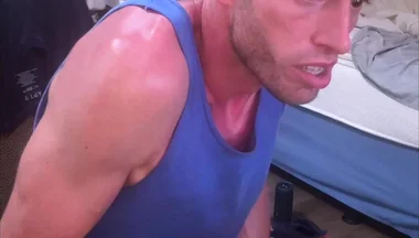Edging for Hours in Chair, Feel It for 20 Mins That Im There and Finally Do Cum