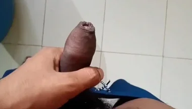 Telugu Twink Boy Masterbating Part 1