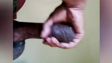 Jerkin' My Huge Cheesy Uncut Dick & Cummin'