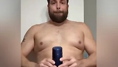 Deep Strokes In The Fleshlight