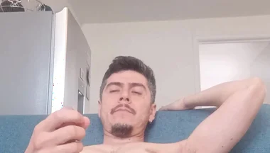 Big Dicked Daddy Shots a Big Thick Cum