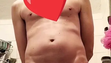 Big Boy Showing off