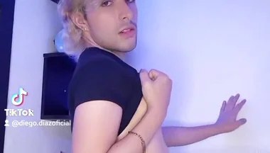 Tiktok Naked Challenge