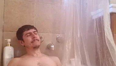 Handsome Man Explodes Thick Cum in the Bathtube