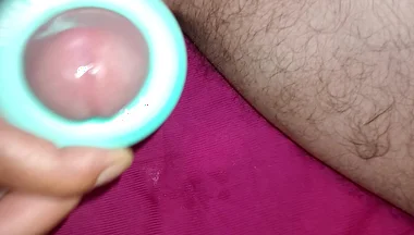 Look at the Handsome Man's Shoots Cum