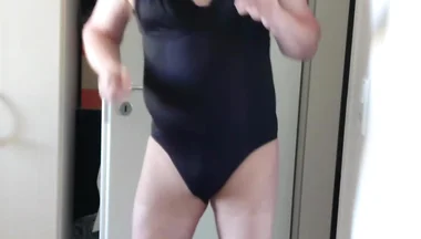 Funny Dance in Body and Tights