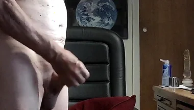 Last Minutes Web Chat and Cum Show