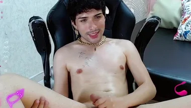 Young Twink Uncut Masturbating