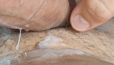 Pulsating Glans in Super Extreme Cumshot!!