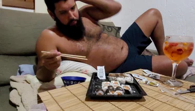100-piece Sushi Challenge: Completely Maxed Out & Bloated