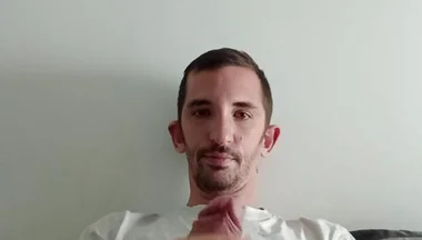 Xxl of a Young Guy with Big Cumshot