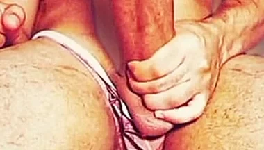 Famous Streamer with a Huge Fat Cock Goes Viral!