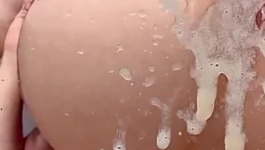 Who Wants Clean My Mirror?