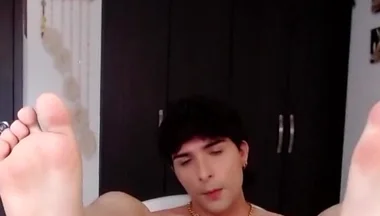 You Like Feet?