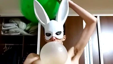 Bunny Looner Blowing up Big Balloons While Jerking off on Stream
