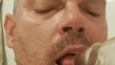 Sucking Performance of a Slut