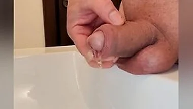 Sounding My Cock And Piss While Sounding