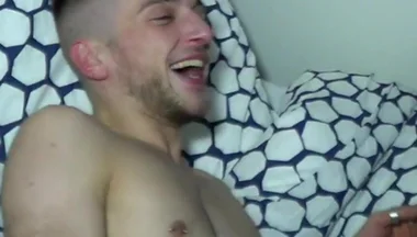 Romain Fucks in Public Toilets